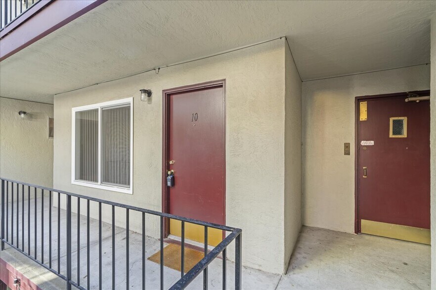 More Photos Of 2231-2233 Grant St, Berkeley Apartments For Sale