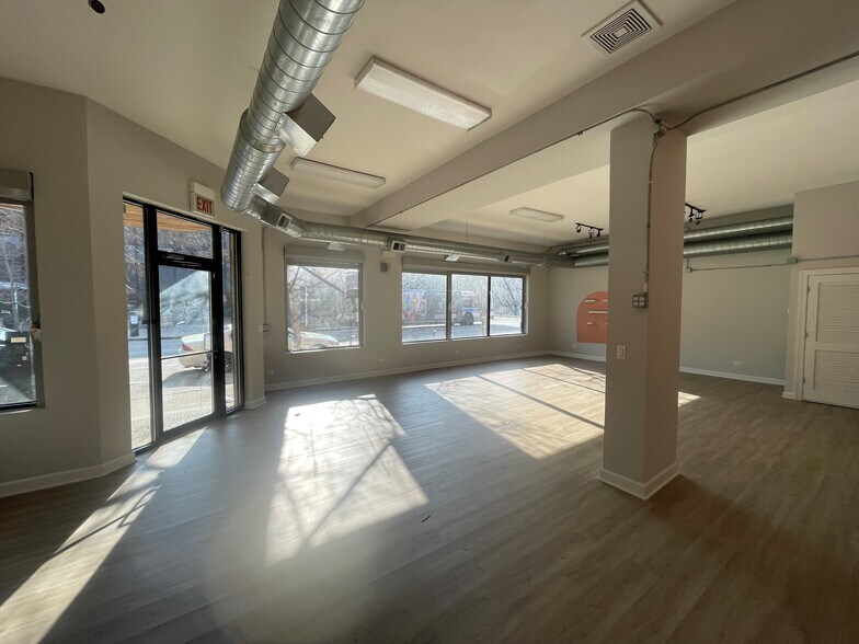 More Photos Of 1144-1148 W Wilson Ave, Chicago Apartments For Lease
