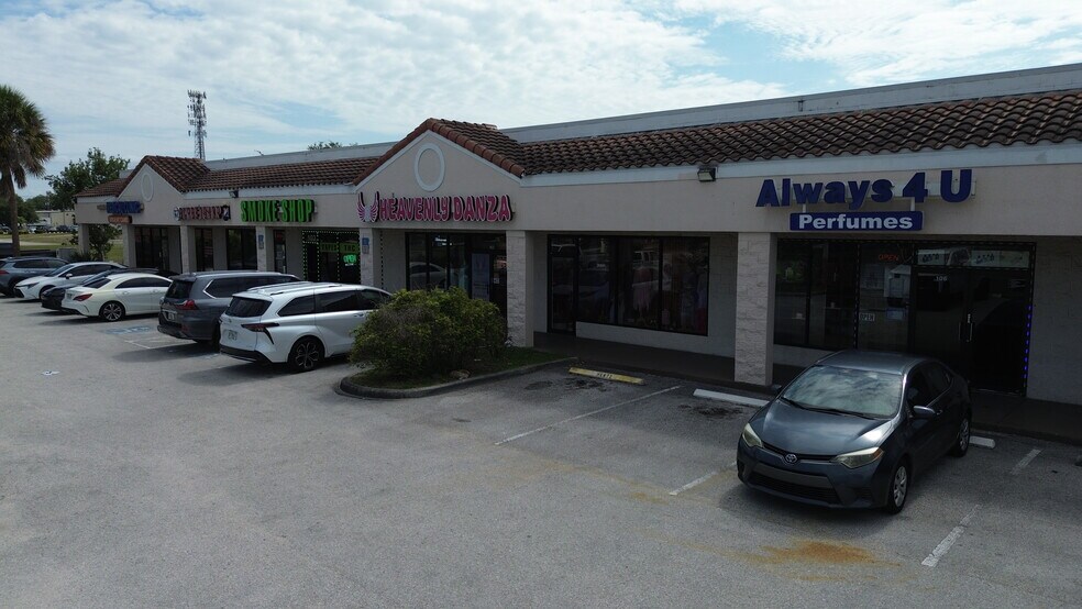 More Photos Of 11601 S Orange Blossom Trl, Orlando Unknown For Lease