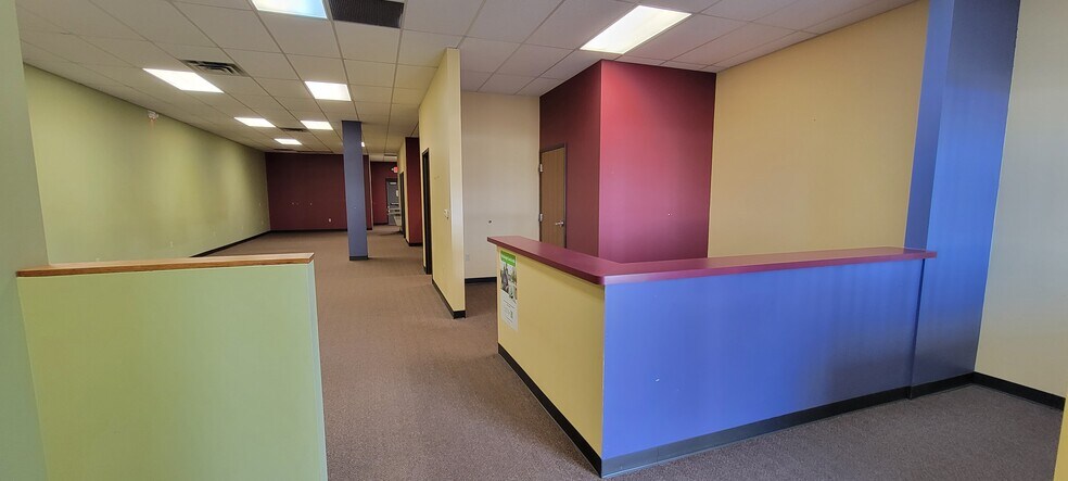 More Photos Of 4100-4130 Wilder Rd, Bay City Storefront For Lease