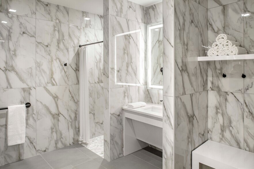 More Photos Of 515 Congress Ave, Austin Office For Lease