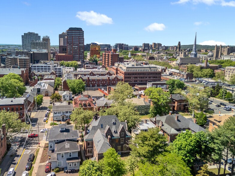 More Photos Of 51 Trumbull St, New Haven Office For Sale
