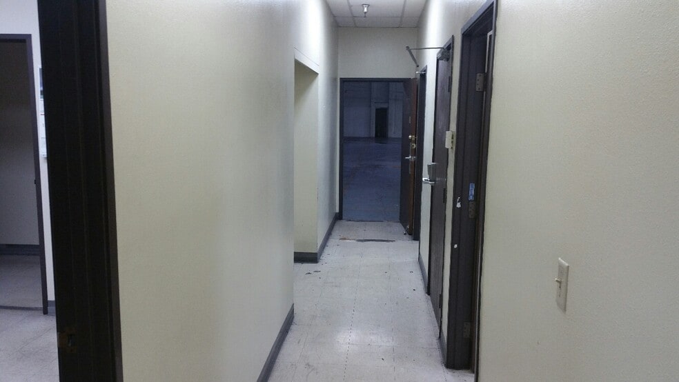 More Photos Of 3816-3818 S Broadway, Los Angeles Manufacturing For Lease