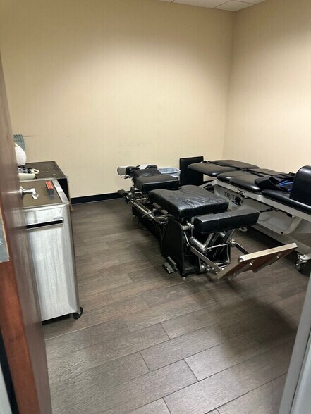 More Photos Of 4902 Irvine Center Dr, Irvine Medical For Lease