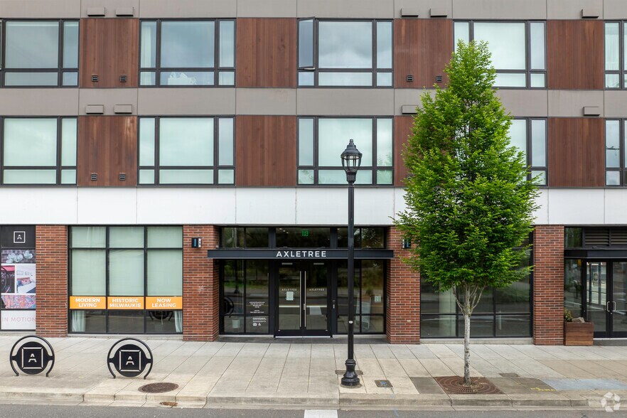 More Photos Of 11125 SE 21st St, Milwaukie Apartments For Lease