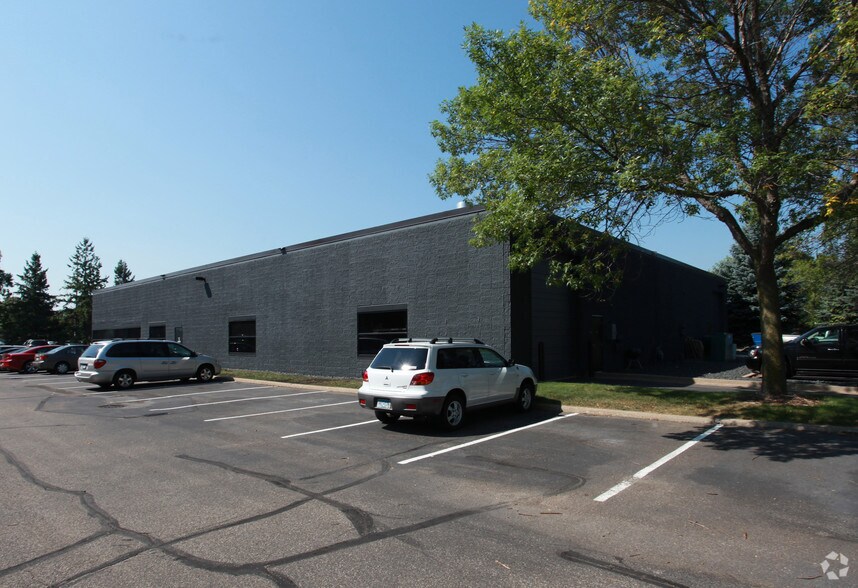 More Photos Of 13400 67th Ave N, Maple Grove Manufacturing For Lease