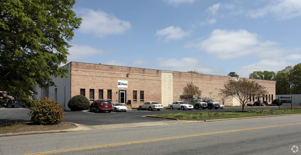 More Photos Of 5109-5111 Glen Alden Dr, Richmond Warehouse For Lease