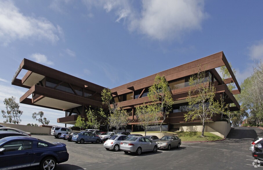 Primary Photo Of 445 Marine View Ave, Del Mar Office For Lease