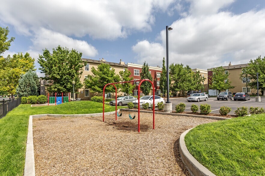 More Photos Of 10754 Belle Creek Blvd, Henderson Apartments For Lease
