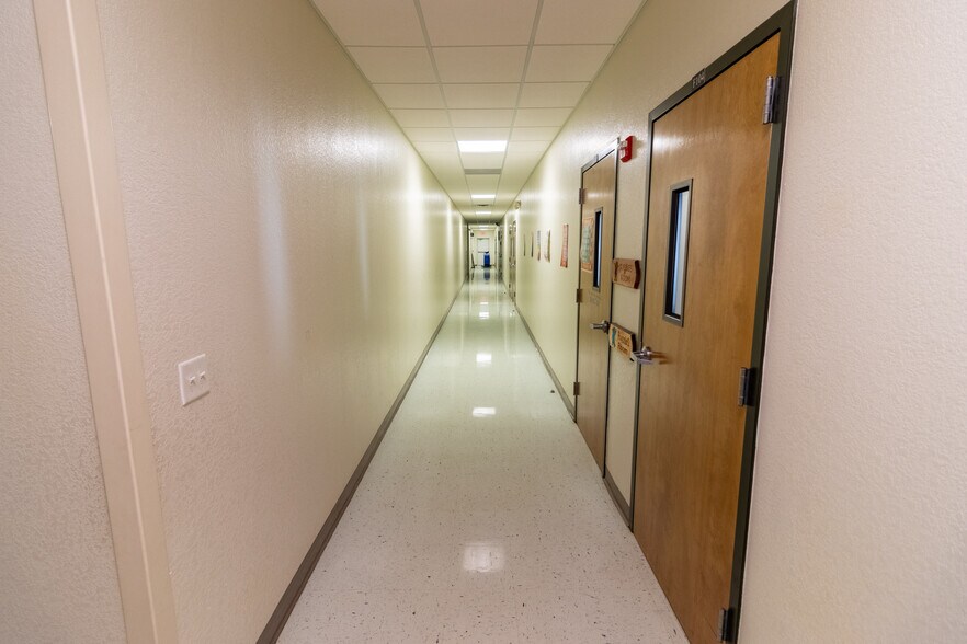 More Photos Of 906 Trimmier Rd, Killeen Religious Facility For Sale