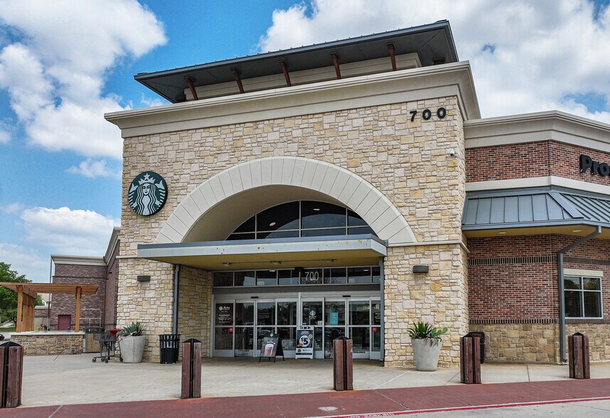 More Photos Of 760 N Denton Tap Rd, Coppell General Retail For Lease