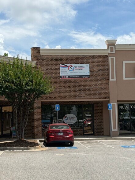 More Photos Of 1021 Jamestown Blvd, Watkinsville General Retail For Sale