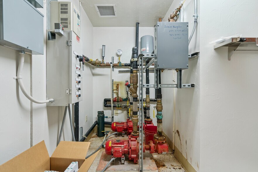 More Photos Of 525 S Jardot Rd, Stillwater Office Residential For Sale