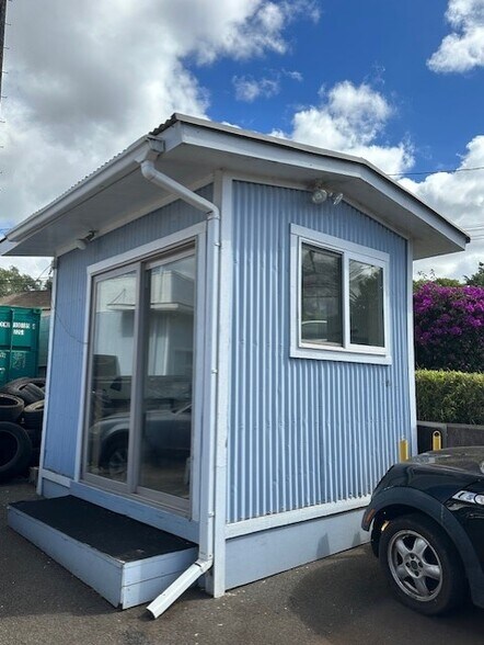 More Photos Of 3135 Lower Kula Rd, Kula Storefront Retail Office For Sale