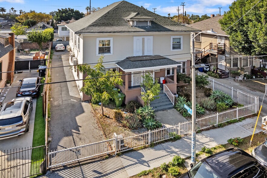 More Photos Of 1276 W 22nd St, Los Angeles Apartments For Sale