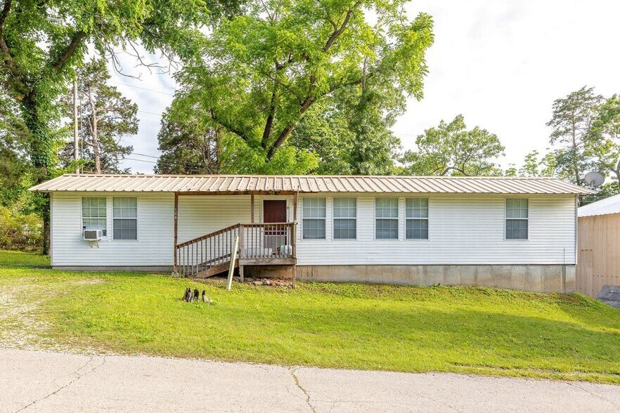 More Photos Of 153 Laclede Ln, Hollister Manufactured Housing Mobile Home Park For Sale