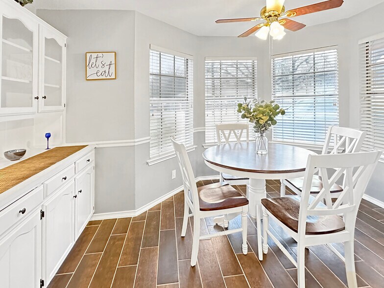 More Photos Of 503 S Arizona Dr, Celina Loft Creative Space For Lease