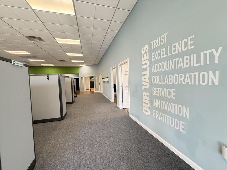More Photos Of 200 Boston Post Rd, Orange Unknown For Lease