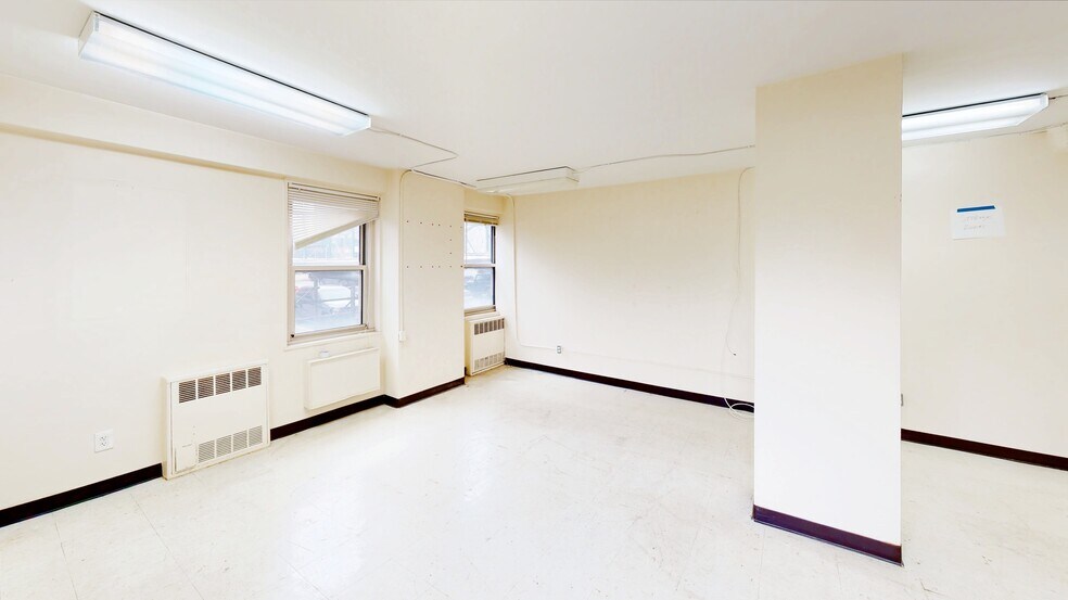 More Photos Of 5910 Queens Blvd, Woodside Apartments For Lease