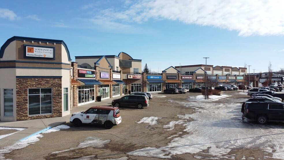 More Photos Of 3215 49 Ave, Red Deer Storefront For Lease