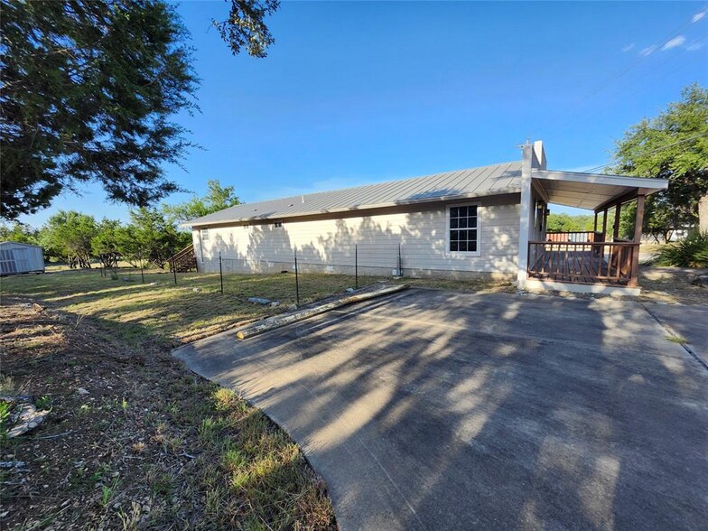 More Photos Of 12716 Fitzhugh Rd, Austin Office For Lease
