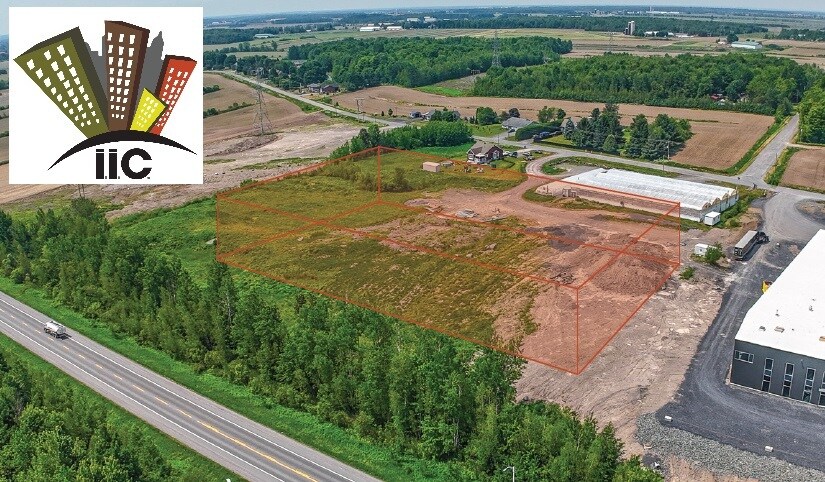 More Photos Of 885 Rue Bernard, Granby Industrial For Lease