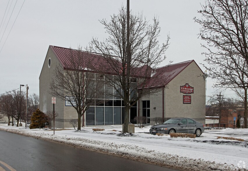 Primary Photo Of 111 E Park Ave, Mansfield Office For Lease