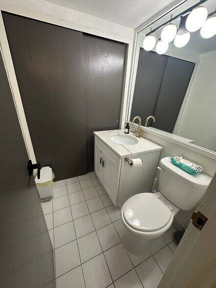 More Photos Of 56 Doyer Ave, White Plains Apartments For Sale