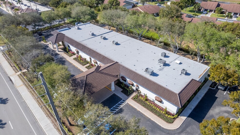 More Photos Of 3795 Boynton Beach Blvd, Boynton Beach Medical For Lease