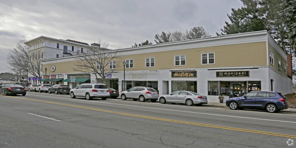 More Photos Of 555 Washington St, Wellesley Storefront Retail Office For Lease