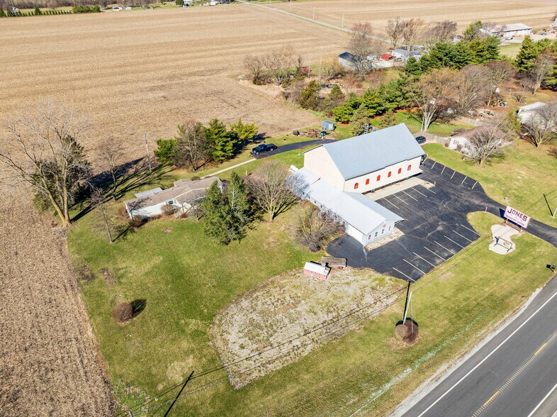 More Photos Of 8724 US Highway 68 N, West Liberty General Retail For Sale