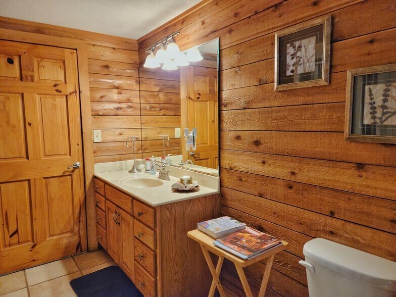 More Photos Of 9545 178th St, Mc Alpin Specialty For Sale