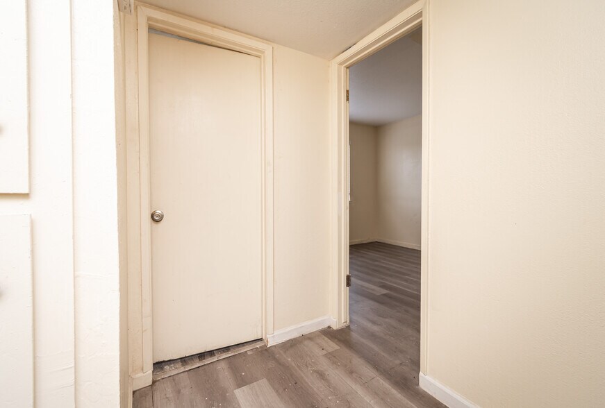 More Photos Of 4304 Manchester Ave, Stockton Apartments For Sale