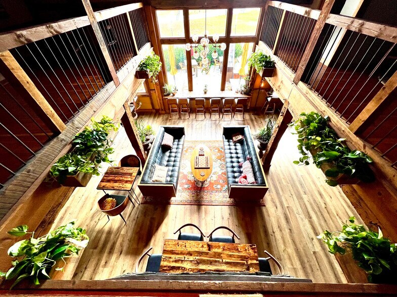 More Photos Of 1200 Portland Rd, Arundel Freestanding For Sale