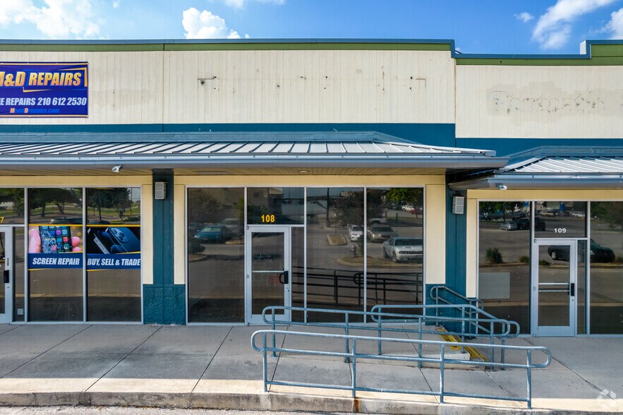 More Photos Of 2000 SE Loop 410, San Antonio Unknown For Lease