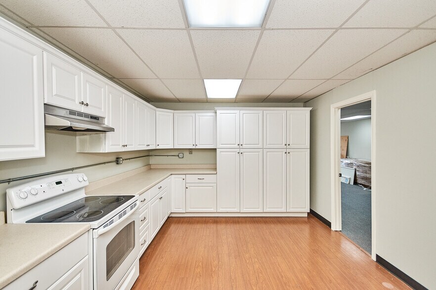 More Photos Of 1532-1538 W Commonwealth Ave, Fullerton Storefront Retail Residential For Lease