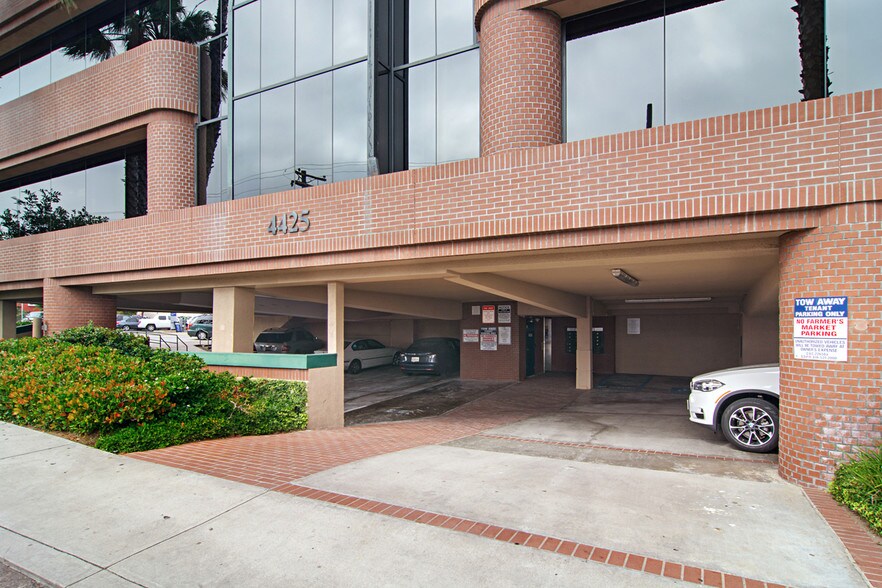 More Photos Of 4425 Bayard St, San Diego Office For Lease