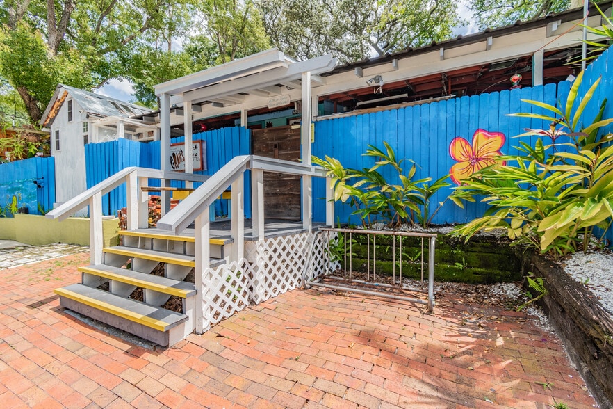 More Photos Of 3109 N Ola Ave, Tampa Hospitality For Sale