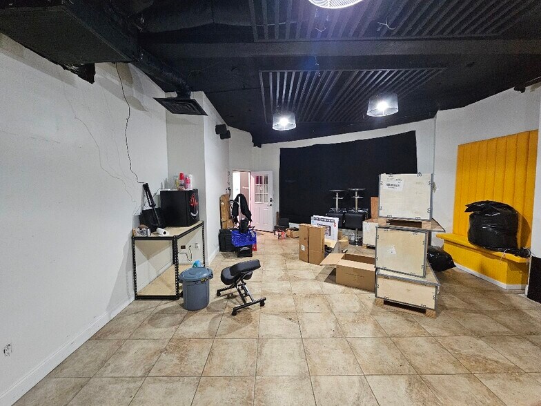 More Photos Of 12-14 Tulip Ave, Floral Park Light Distribution For Lease