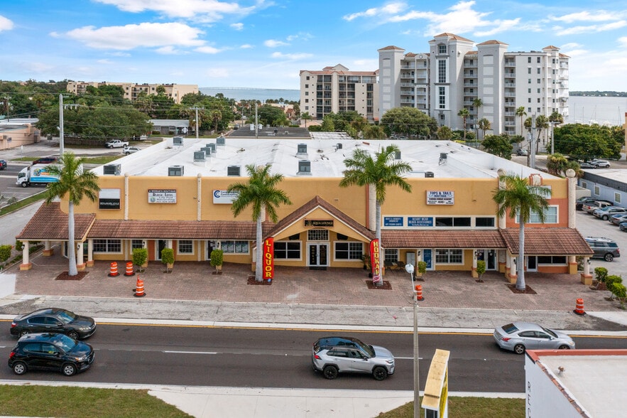 More Photos Of 226 King St, Cocoa Unknown For Lease