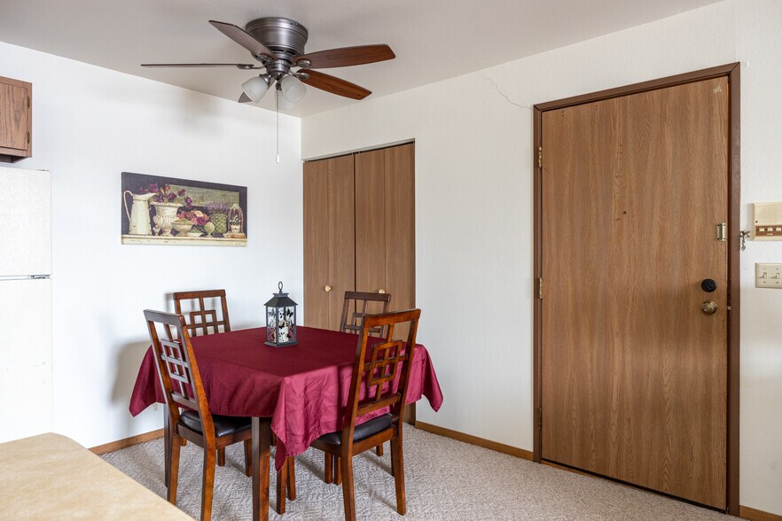 More Photos Of 205-235 W Calumet St, Appleton Apartments For Sale