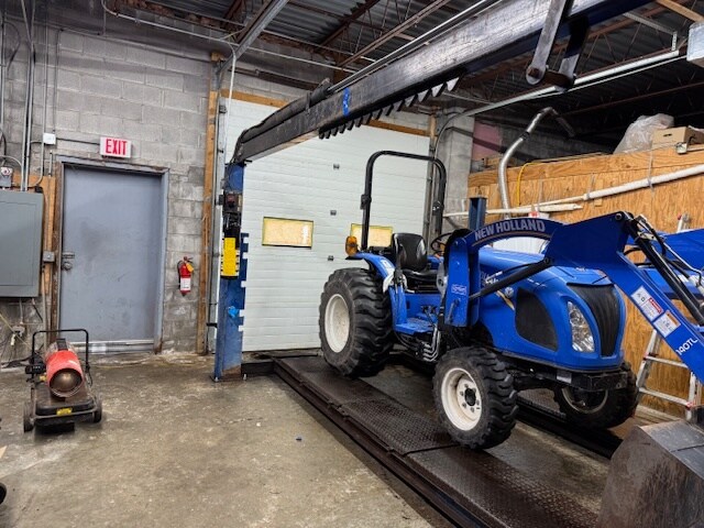 More Photos Of 3328 Seneca Tpke, Canastota Freestanding For Sale