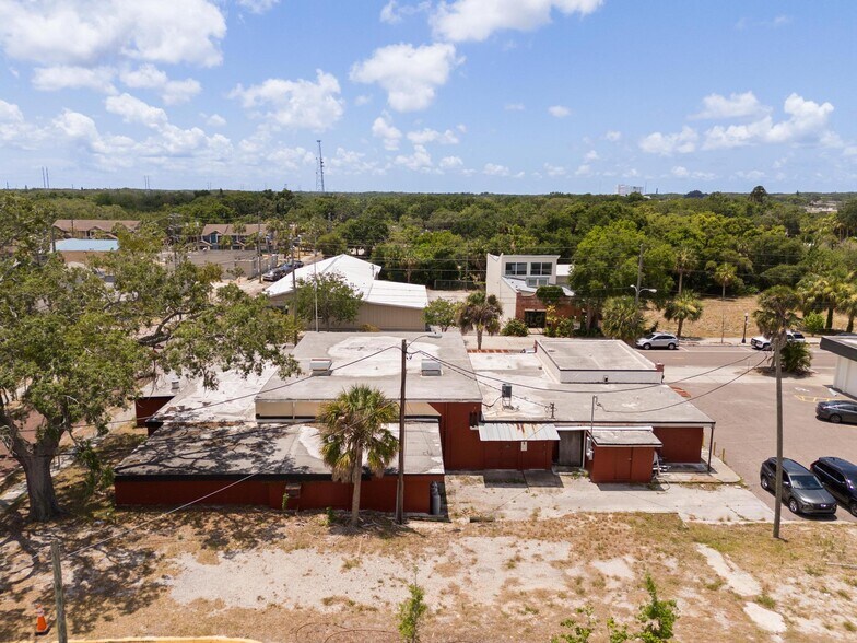 More Photos Of 325 E Lemon St, Tarpon Springs Warehouse For Sale