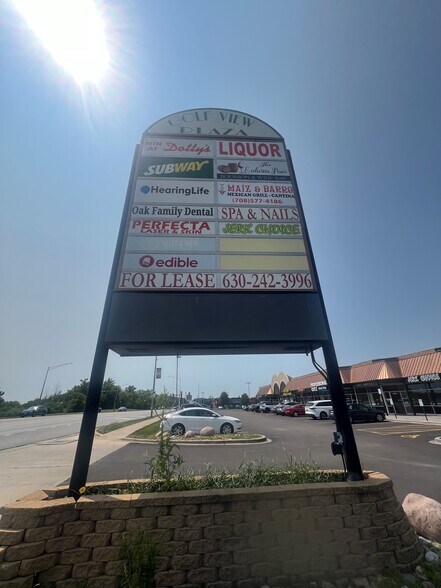 More Photos Of 6040-6080 159th St, Oak Forest General Retail For Lease