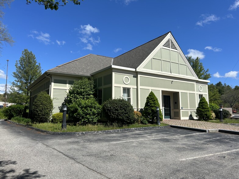 Primary Photo Of 701 Church St, Whitinsville Bank For Lease