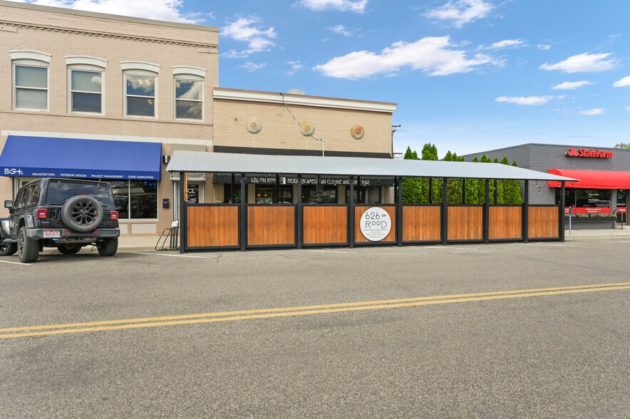 More Photos Of 626 Rood Ave, Grand Junction Restaurant For Sale