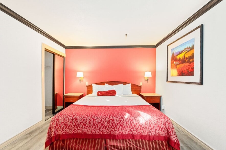 More Photos Of 2156 E Colorado Blvd, Pasadena Hotel For Sale