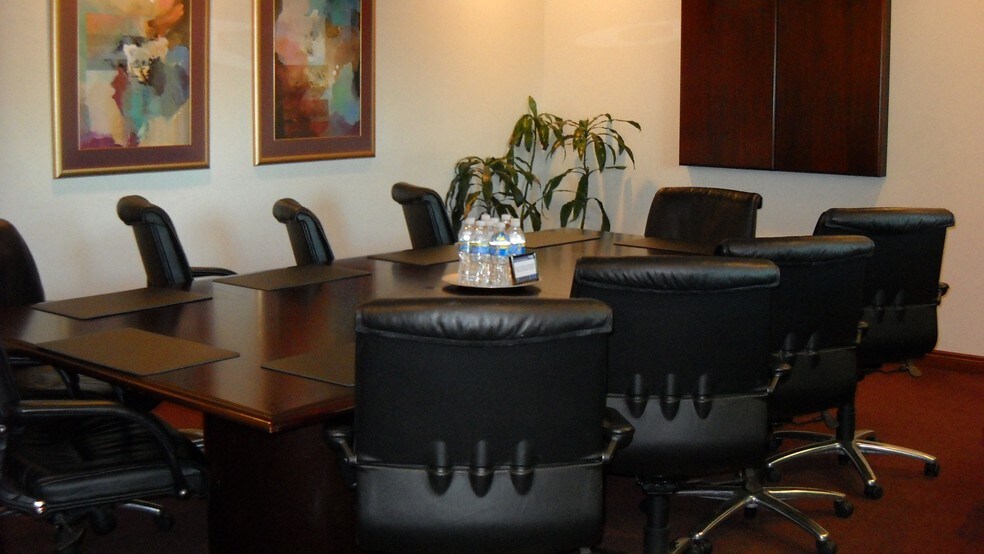 More Photos Of 300 International Dr, Williamsville Coworking Space