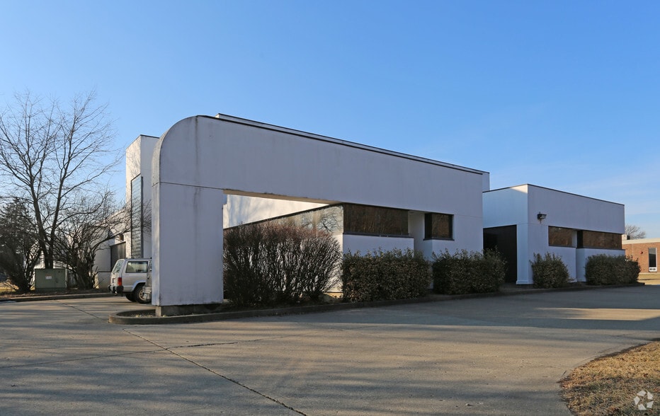 More Photos Of 10190-10198 Springfield Pike, Cincinnati Medical For Sale
