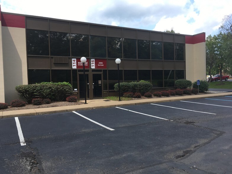 More Photos Of 4200 1st Ave, Nitro Distribution For Lease